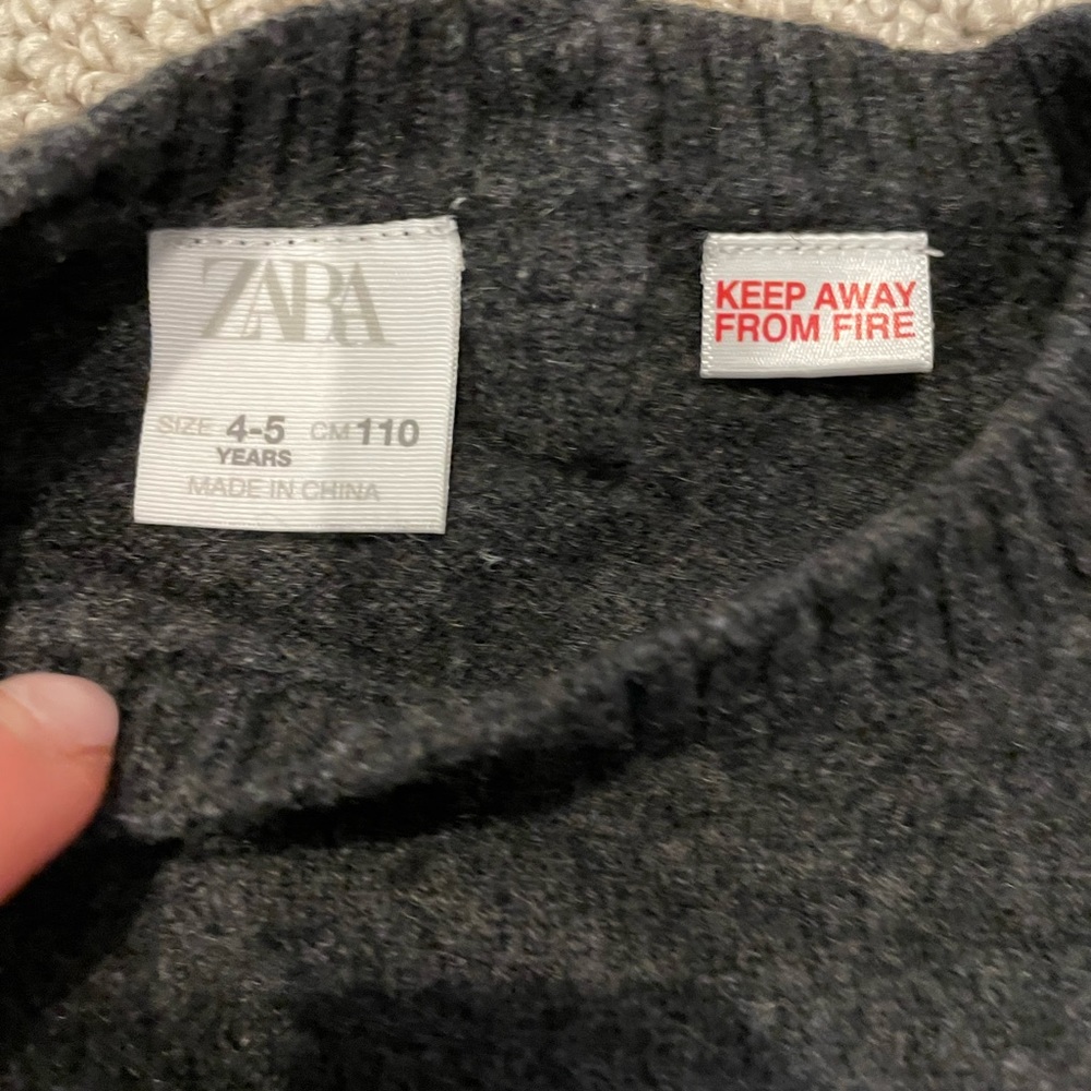 Zara pullover sweater - Picture 2 of 3